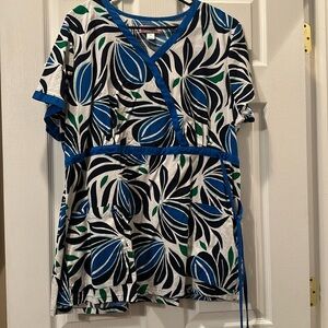 Koi 3x scrub top